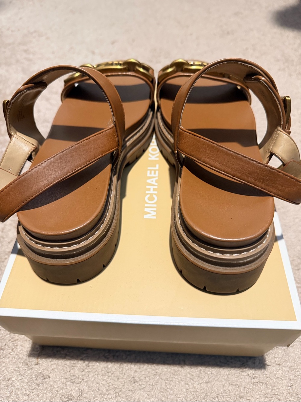 Michael Kors Tan Leather Platform Sandals with Gold MK Chain Size 8 - Picture 4 of 4